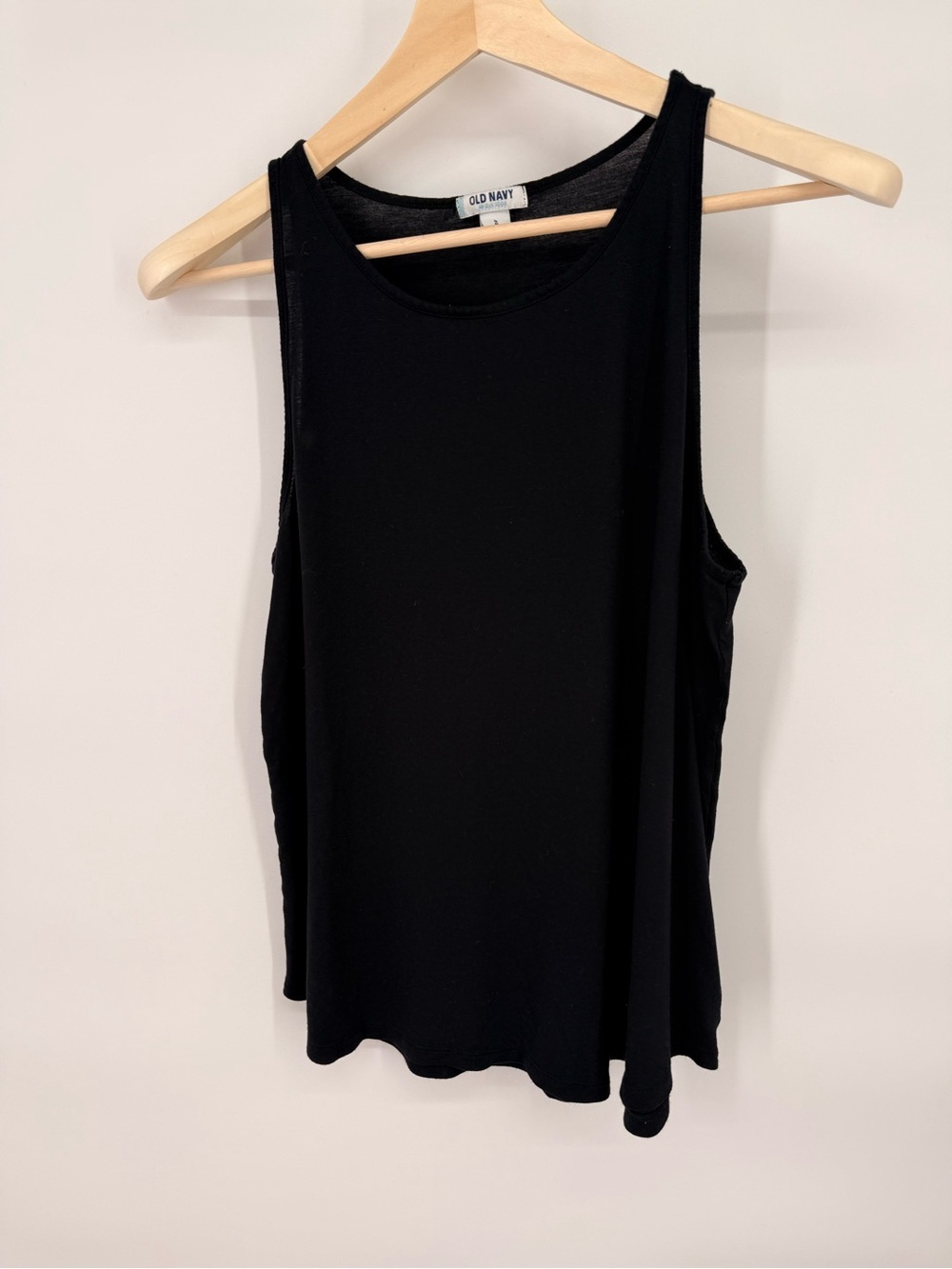 Old Navy Black Scoop Neck Tank Top